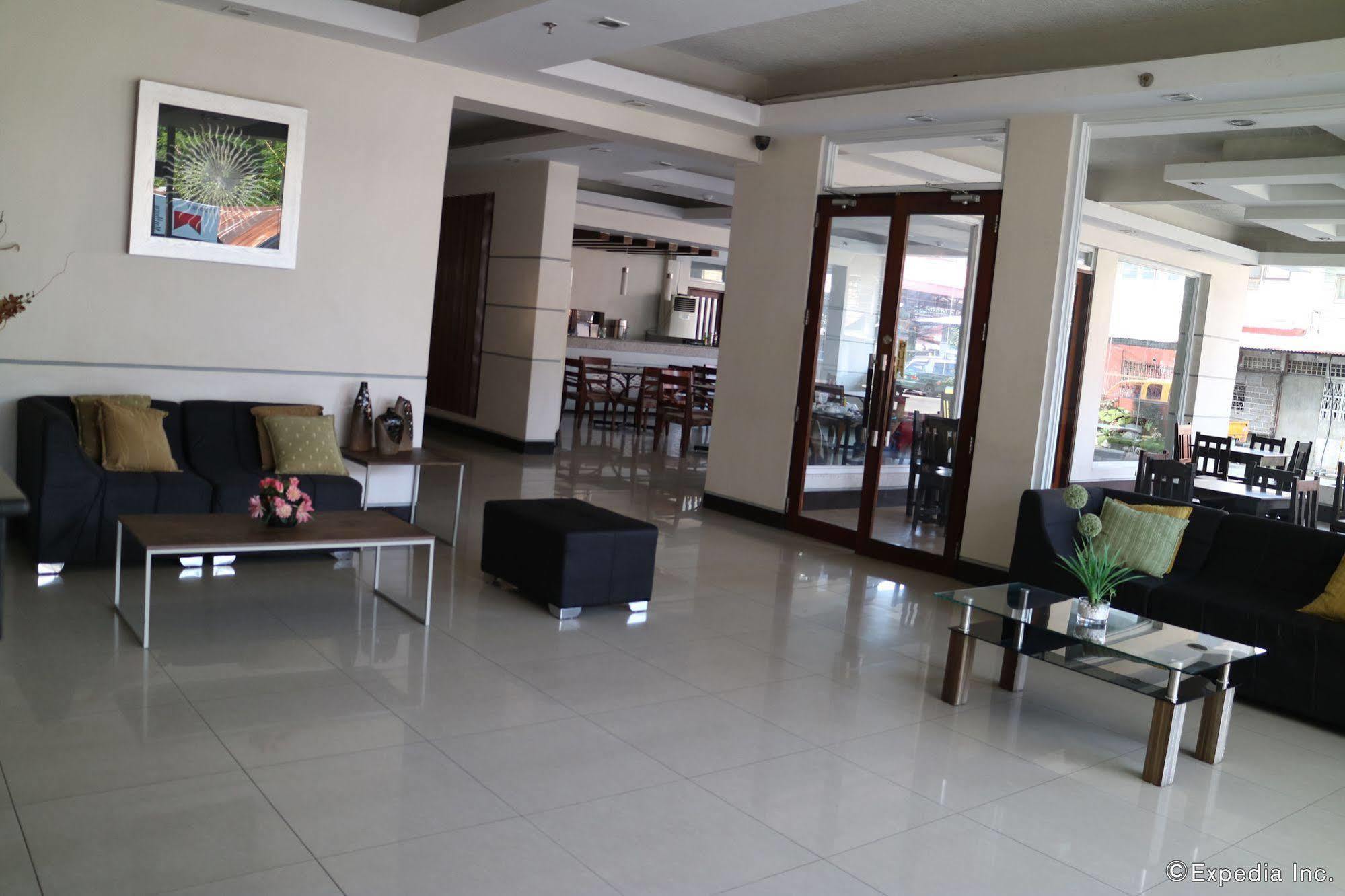 Negrense Suites Bacolod Exteriér fotografie