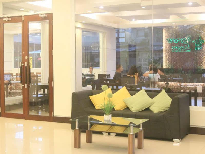 Negrense Suites Bacolod Exteriér fotografie